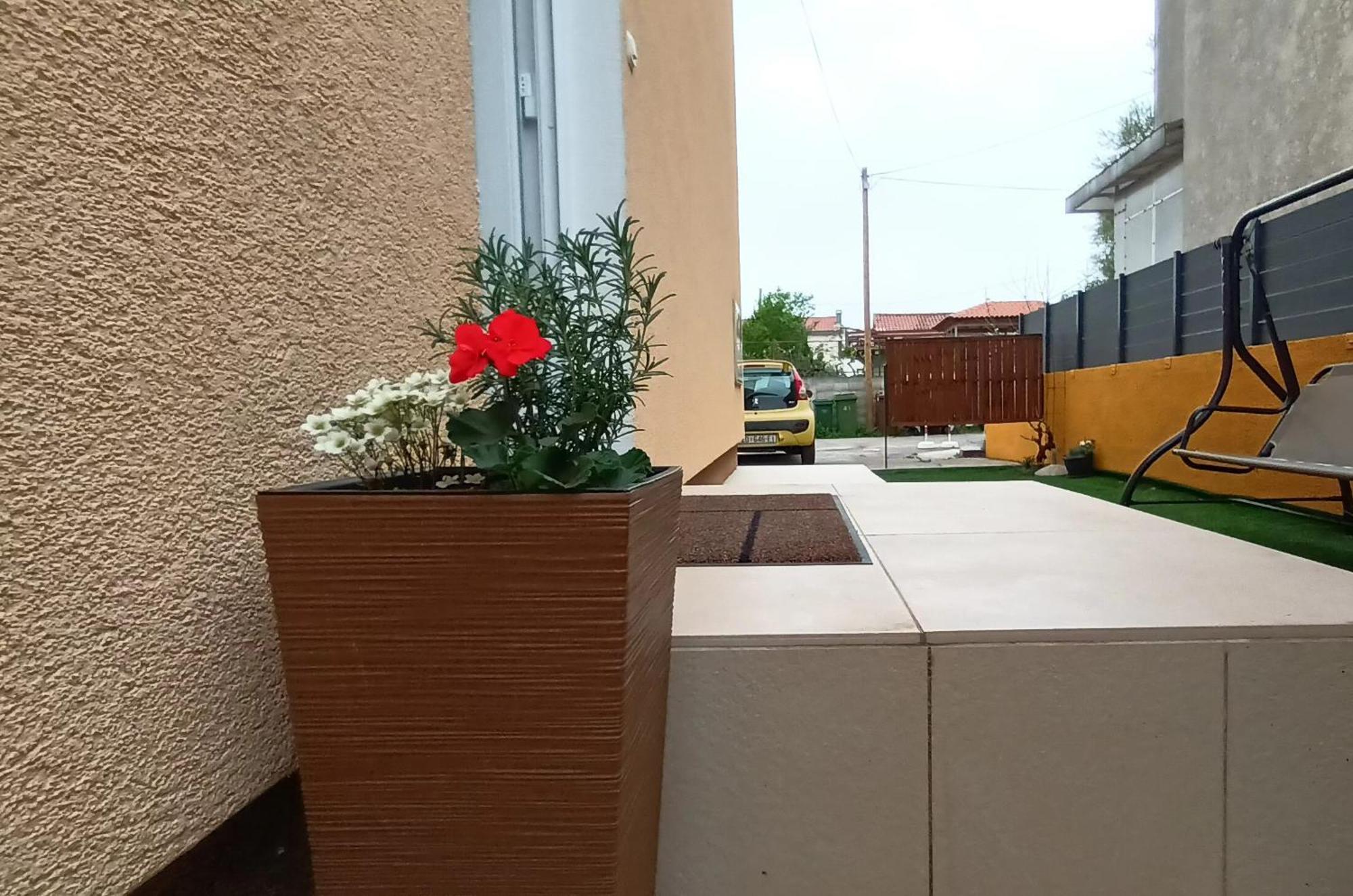 Apartmán Sandra -private Parking And Garden