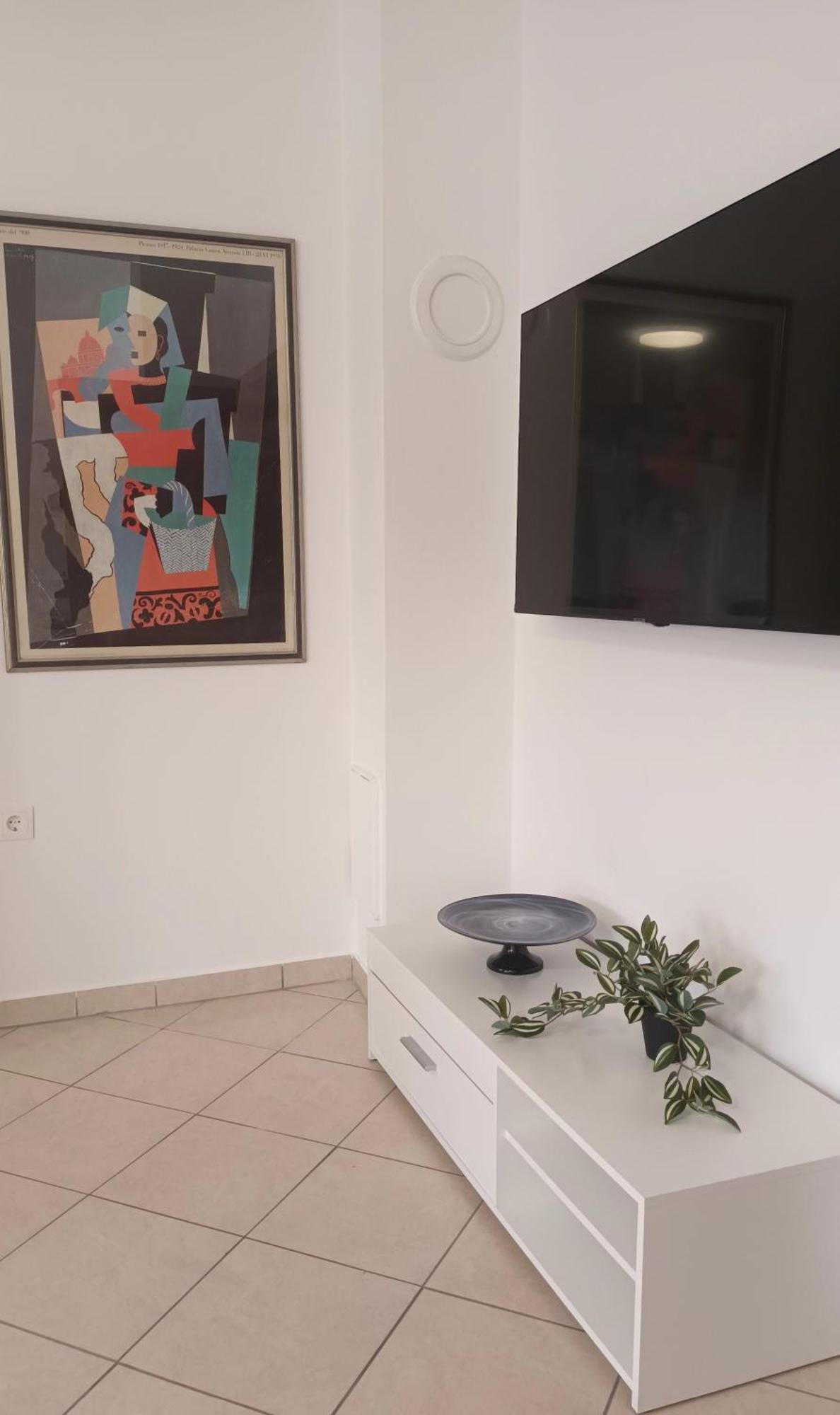 Sandra -private Parking And Garden Apartman